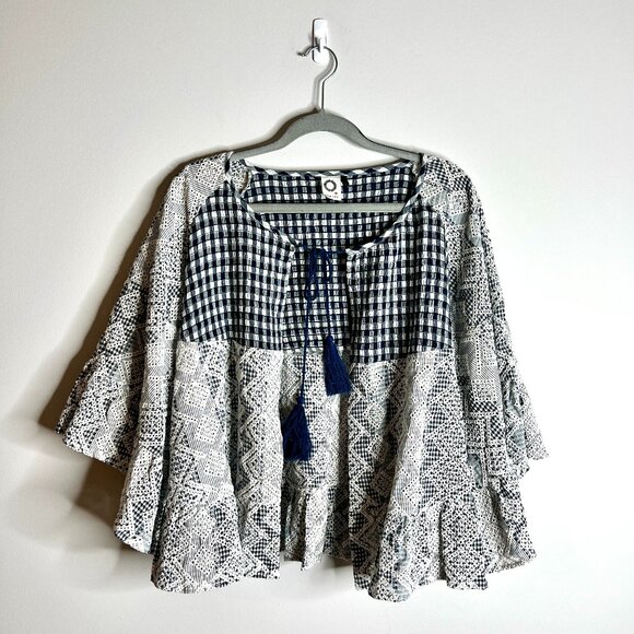 Anthropologie Akemi + Kin Gingham Eyelet Lace Gingham Kimono Boho Cape One Size - Picture 4 of 9